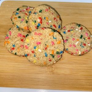 Petey’s Paw’Some Confetti Cookies